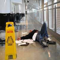 Philadelphia slip and fall lawyers offer tips to avoid slip and fall accidents.